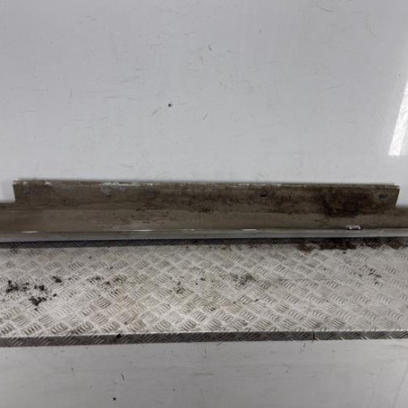 Bas de caisse droit MERCEDES CLASSE A 176