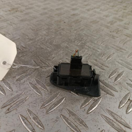 Interrupteur de leve vitre avant droit FIAT STILO