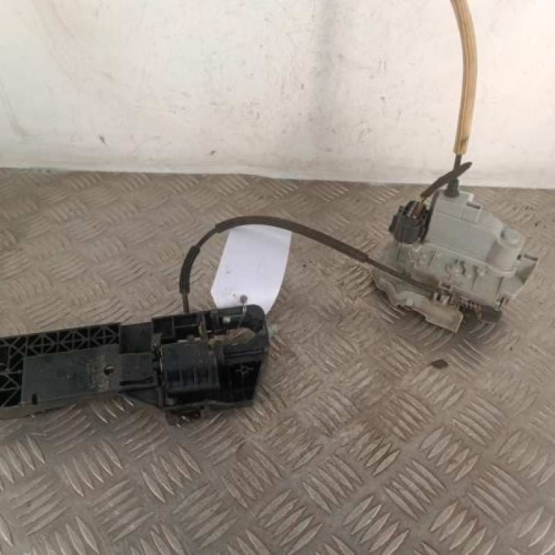Serrure avant droit FIAT BRAVO 2 Serrure avant droit FIAT BRAVO 2