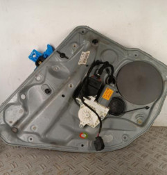 Leve vitre electrique arriere gauche VOLKSWAGEN GOLF 4 Photo n°1