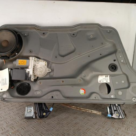 Leve vitre electrique avant gauche VOLKSWAGEN GOLF 4 Photo n°1