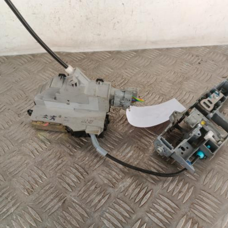 Serrure arriere droit CITROEN C4 1 Serrure arriere droit CITROEN C4 1