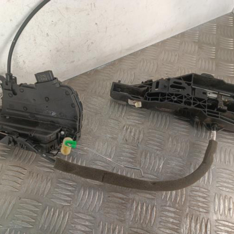 Serrure avant gauche RENAULT ZOE 1