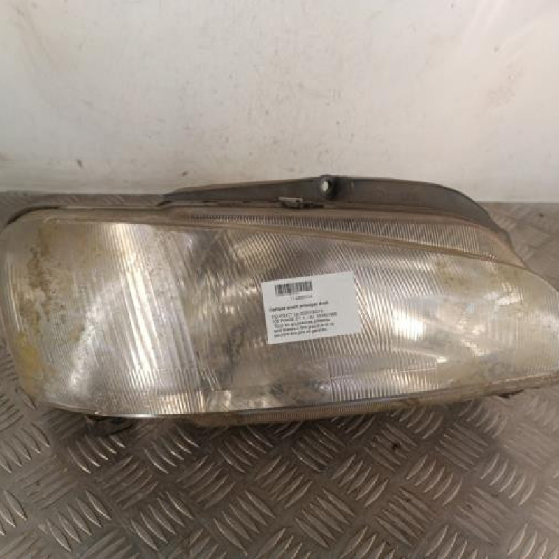 Optique avant principal droit (feux)(phare) PEUGEOT 106