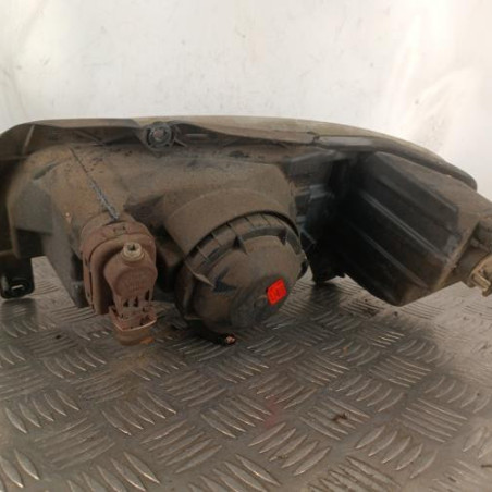 Optique avant principal droit (feux)(phare) PEUGEOT 106