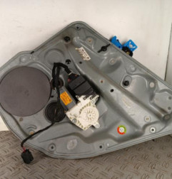 Leve vitre electrique arriere droit VOLKSWAGEN GOLF 4 Photo n°1