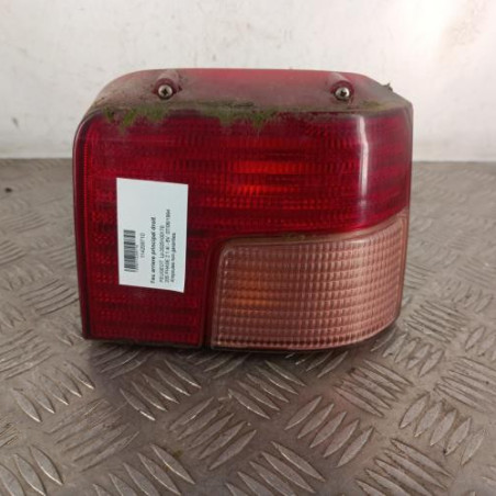Feu arriere principal droit (feux) PEUGEOT 205 Photo n°1