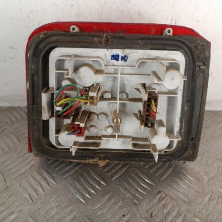 Feu arriere principal gauche (feux) PEUGEOT 205