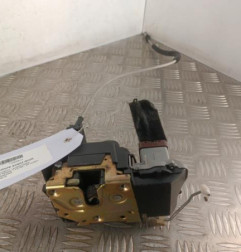 Serrure avant droit PEUGEOT 307