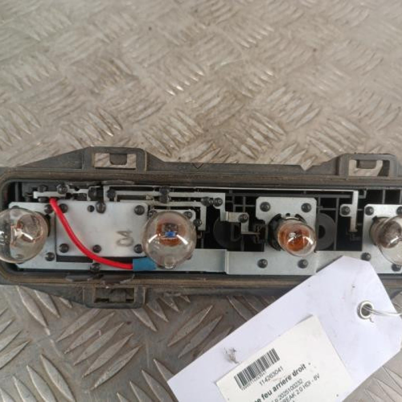 Platine feu arriere droit PEUGEOT 307