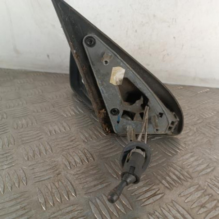 Retroviseur gauche PEUGEOT 106