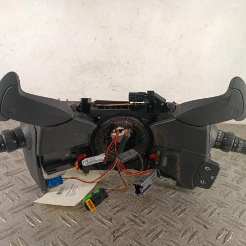 Contacteur tournant RENAULT MODUS