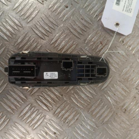 Interrupteur de leve vitre avant gauche PEUGEOT 308 2