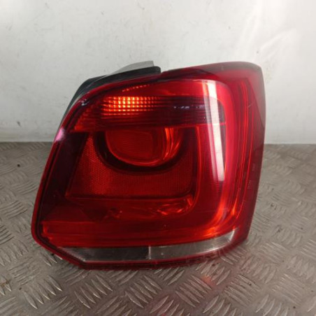 Feu arriere principal droit (feux) VOLKSWAGEN POLO 5 Photo n°1
