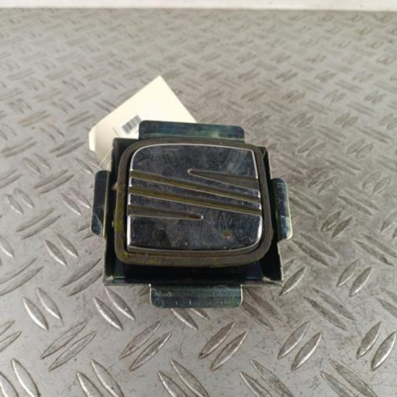 Poignee hayon SEAT ALTEA