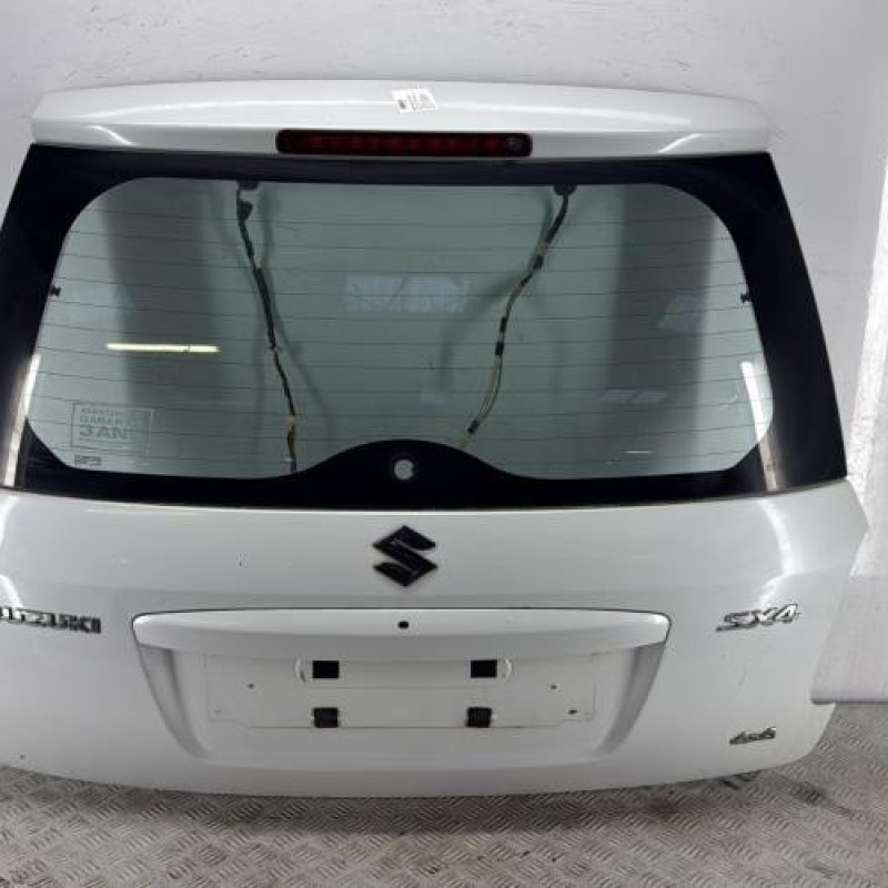 Malle/Hayon arriere SUZUKI SX4 1