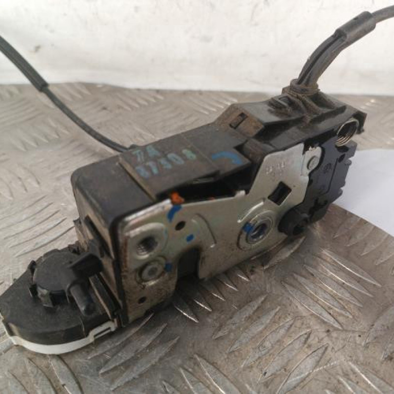 Serrure avant droit CITROEN C4 GRAND PICASSO 1 Serrure avant droit CITROEN C4 GRAND PICASSO 1