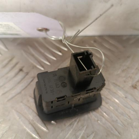 Interrupteur de leve vitre arriere gauche CITROEN C4 PICASSO 1