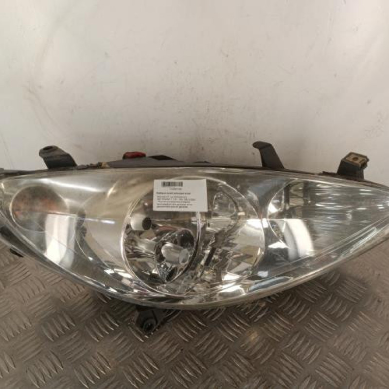 Optique avant principal droit (feux)(phare) PEUGEOT 307