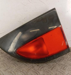 Feu arriere secondaire droit (feux) RENAULT MEGANE 1 Photo n°1