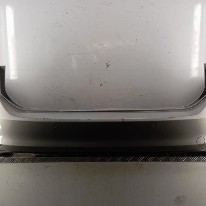 Pare choc arriere VOLKSWAGEN GOLF 7
