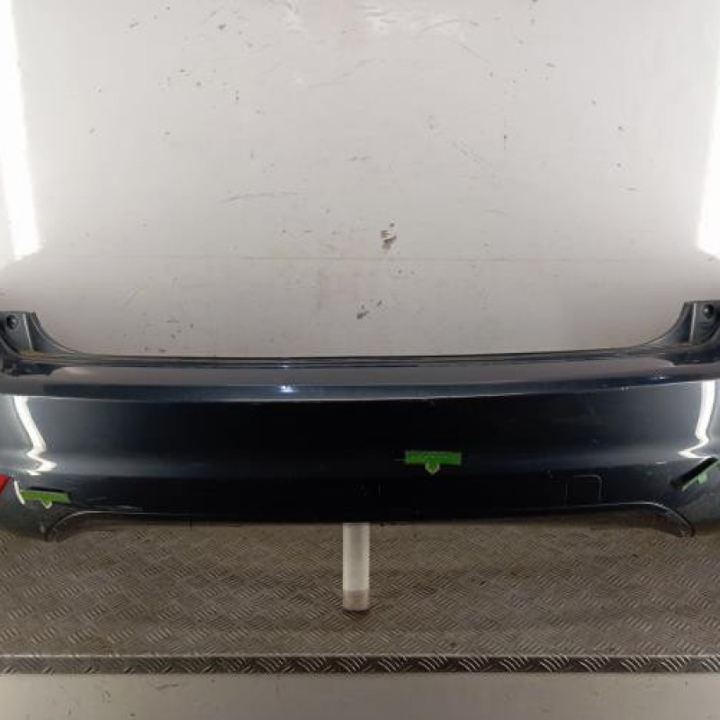 Pare choc arriere FORD FOCUS 2
