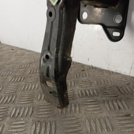 Renfort pare choc avant (traverse) HYUNDAI I 30 3