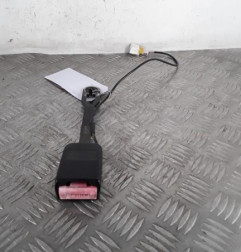 Attache ceinture avant gauche PEUGEOT 307