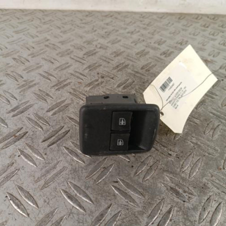 Interrupteur de leve vitre avant gauche RENAULT KANGOO 2 Photo n°1