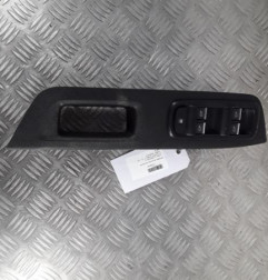 Interrupteur de leve vitre avant gauche FORD ECOSPORT Photo n°1