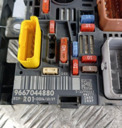 Boitier servitude moteur (BSM) CITROEN C4 PICASSO 1