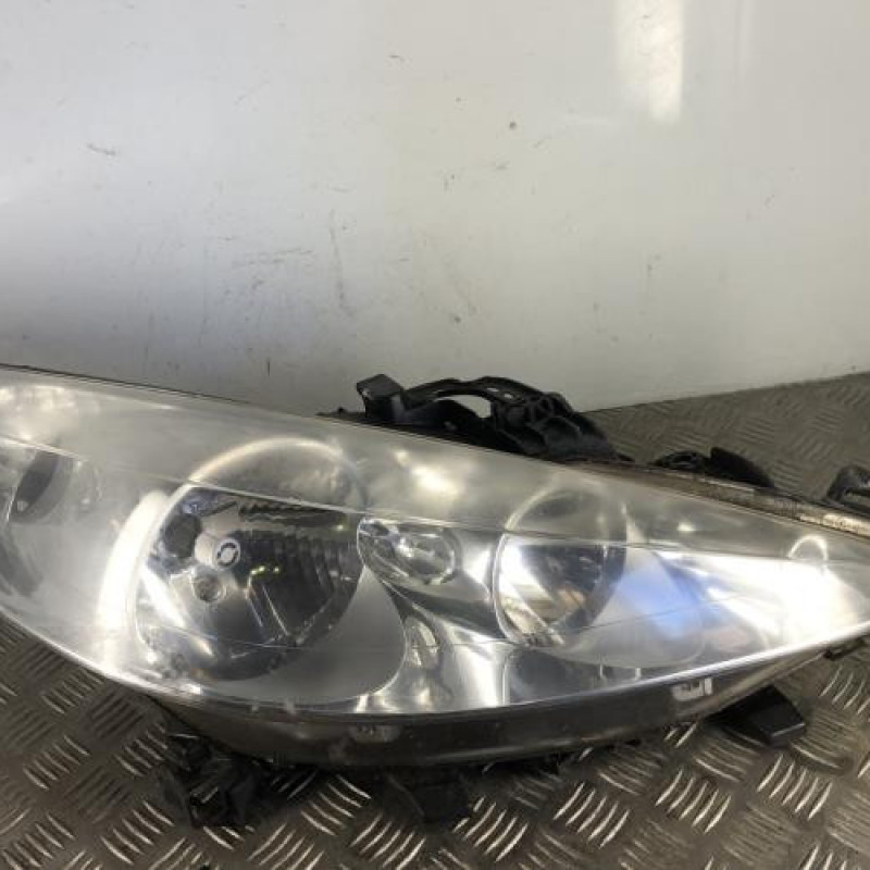 Optique avant principal droit (feux)(phare) PEUGEOT 207