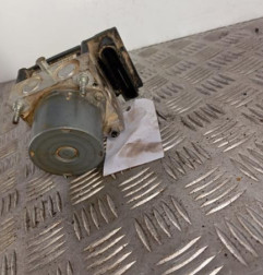 Bloc ABS (freins anti-blocage) CITROEN BERLINGO 1 Photo n°5