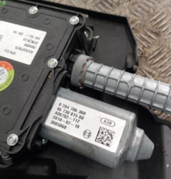 Bloc electrique de frein a main PEUGEOT 5008 1 Photo n°4