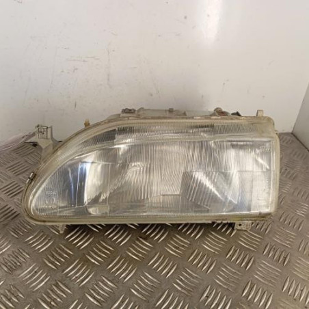 Optique avant principal gauche (feux)(phare) RENAULT R19 Photo n°1