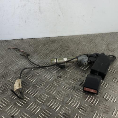 Attache ceinture avant gauche RENAULT KANGOO 1 Photo n°1