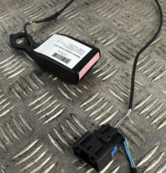 Attache ceinture avant droit DACIA DUSTER 1 Photo n°1