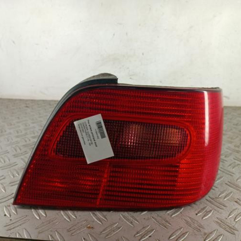 Feu arriere principal droit (feux) CITROEN XSARA Feu arriere principal droit (feux) CITROEN XSARA