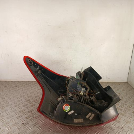 Feu arriere principal droit (feux) FORD FOCUS 3