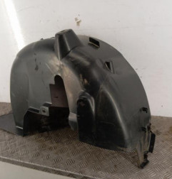 Pare boue arriere gauche PEUGEOT 2008 1