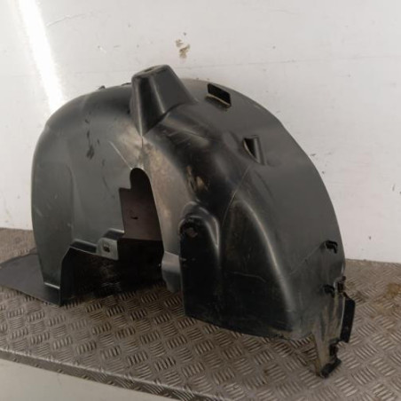 Pare boue arriere gauche PEUGEOT 2008 1