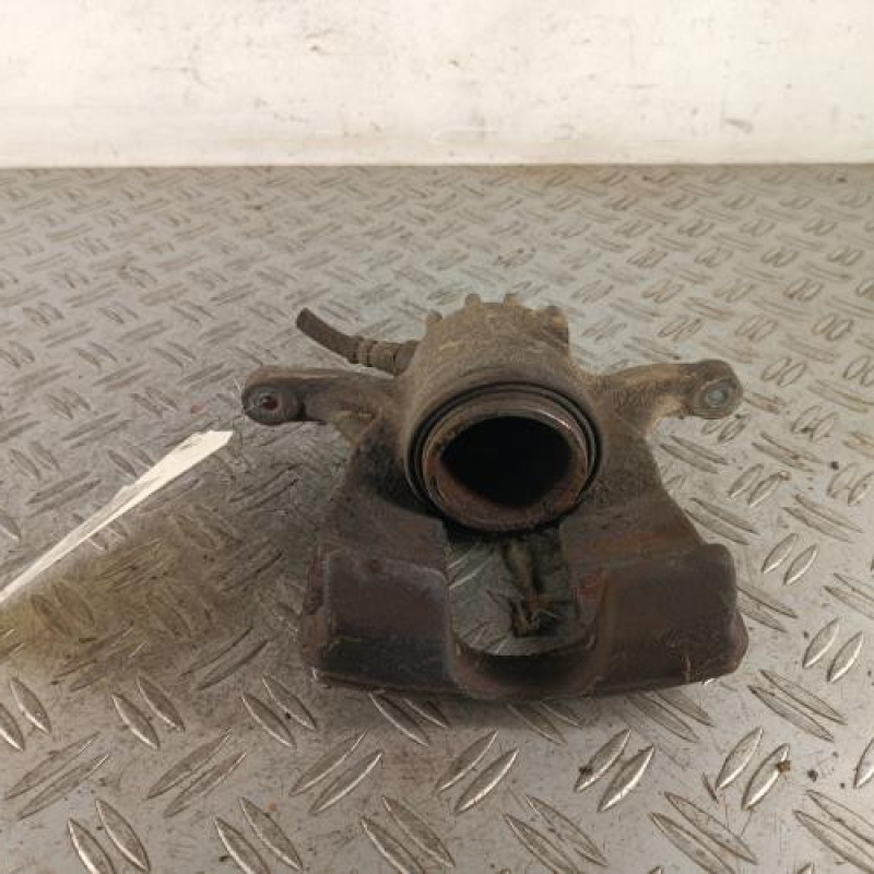 Etrier avant gauche (freinage) FIAT TALENTO