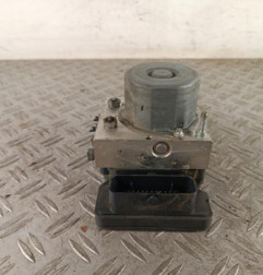 Bloc ABS (freins anti-blocage) MERCEDES CLASSE A 176