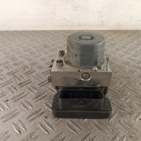 Bloc ABS (freins anti-blocage) MERCEDES CLASSE A 176