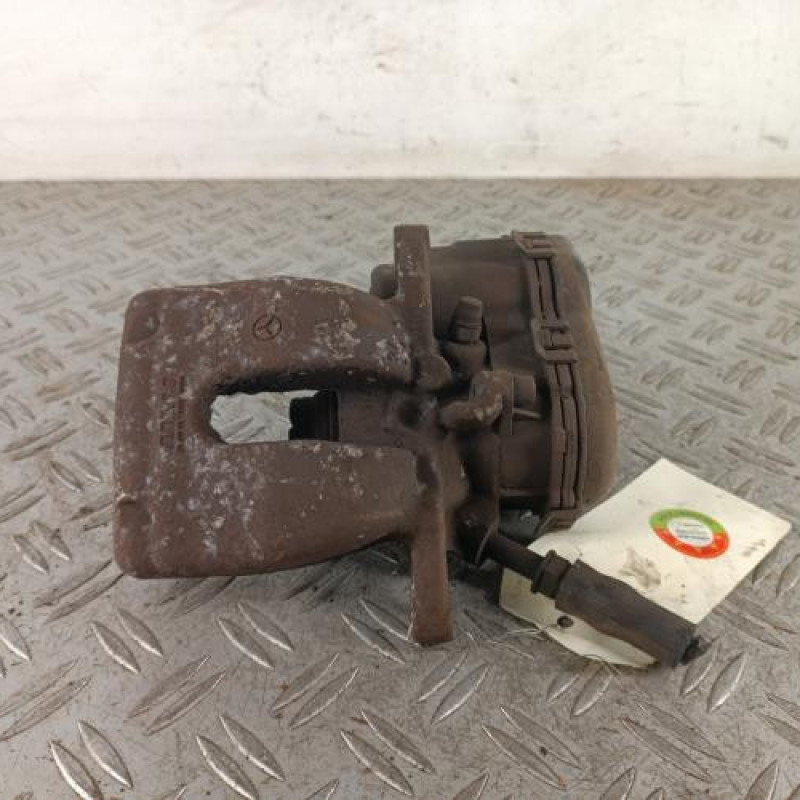 Etrier arriere gauche (freinage) MERCEDES CLASSE A 176 Etrier arriere gauche (freinage) MERCEDES CLASSE A 176