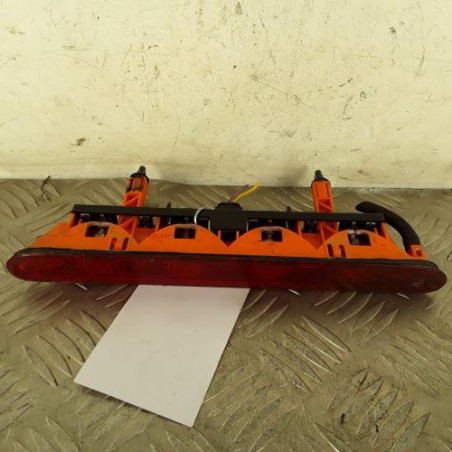 Feu arriere stop central PEUGEOT 307 Photo n°1