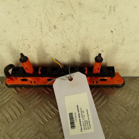Feu arriere stop central PEUGEOT 307