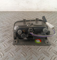 Feu de pare choc arriere droit RENAULT TRAFIC 2