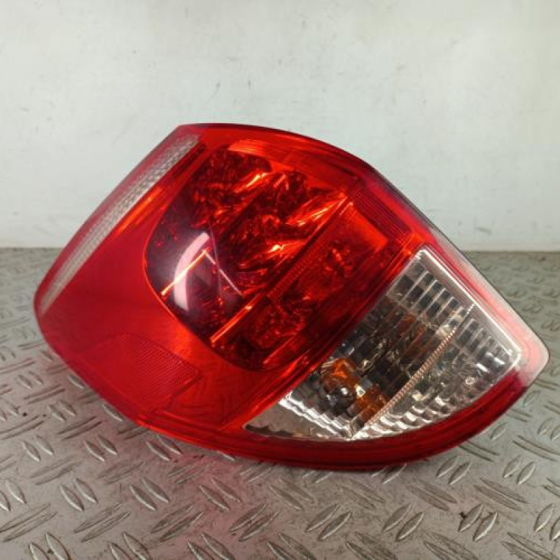 Feu arriere principal gauche (feux) TOYOTA RAV4 3