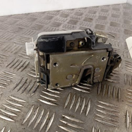 Serrure avant gauche VOLKSWAGEN GOLF 3 Photo n°1